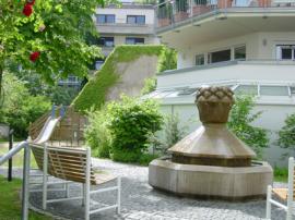 Bild: Brunnenanlage / Spielplatz